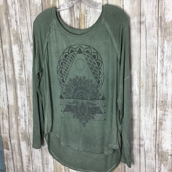 Zoe + Liv Tops - Zoe + Liv boho hippie hi low top